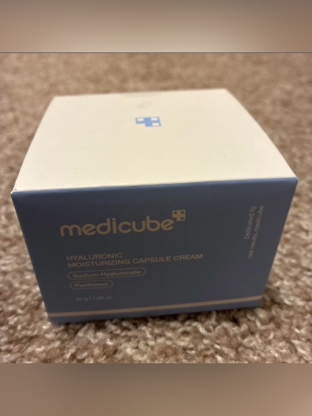 Medicube hyaluronic moisturizing capsule cream